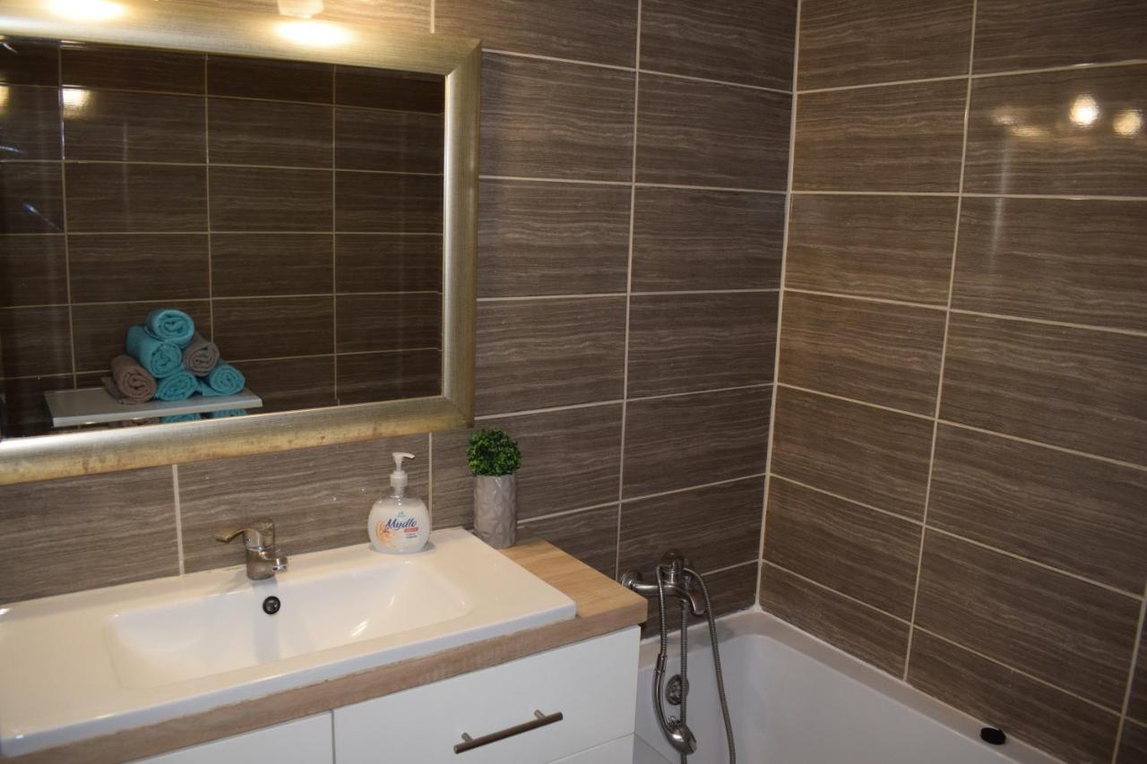 Apartament M-5 - 74M2 Częstochowa Exterior foto